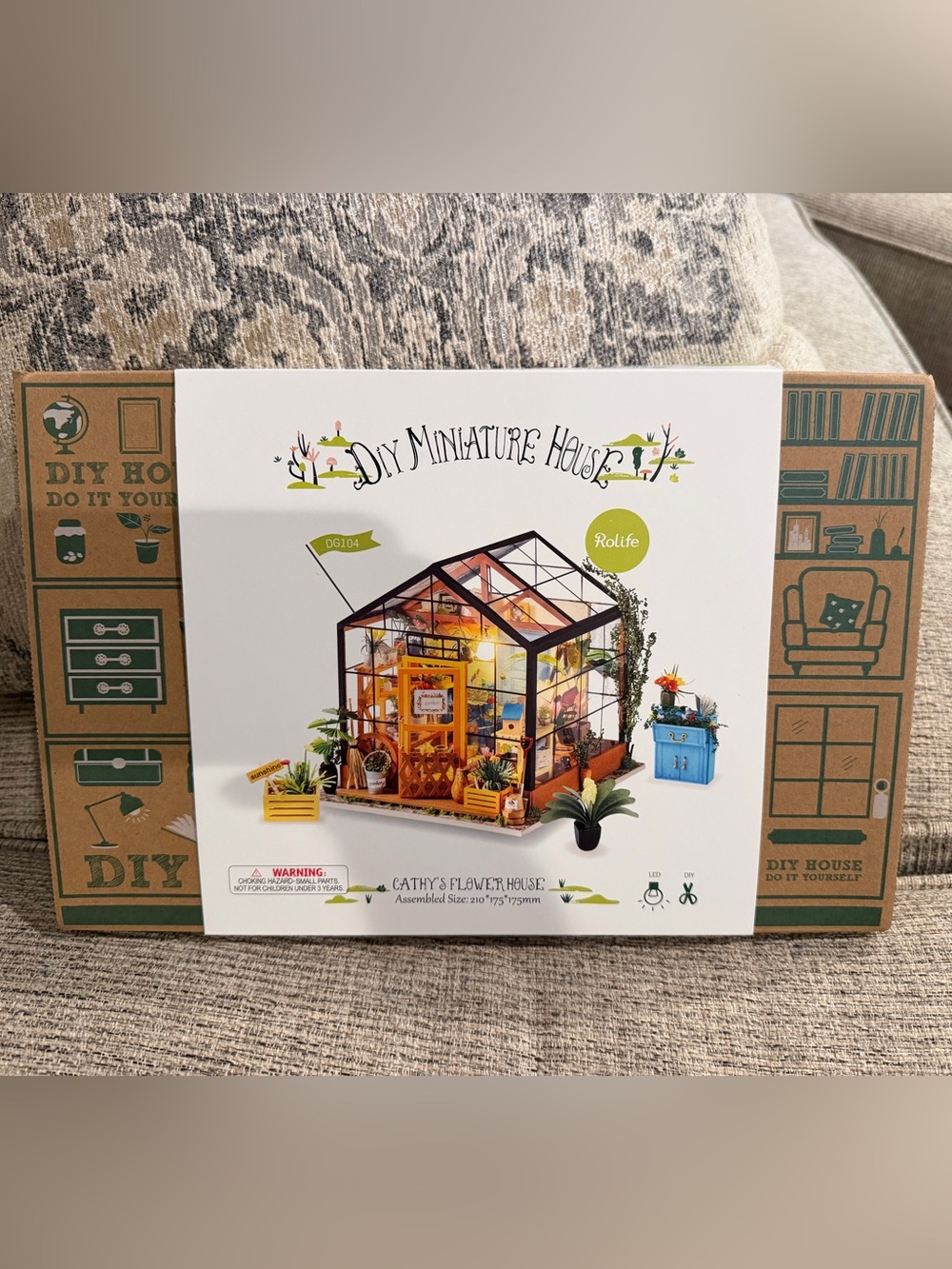 Rolife Cathy’s Flower House DIY Miniature Kit DG104 Open Box Complete NIB